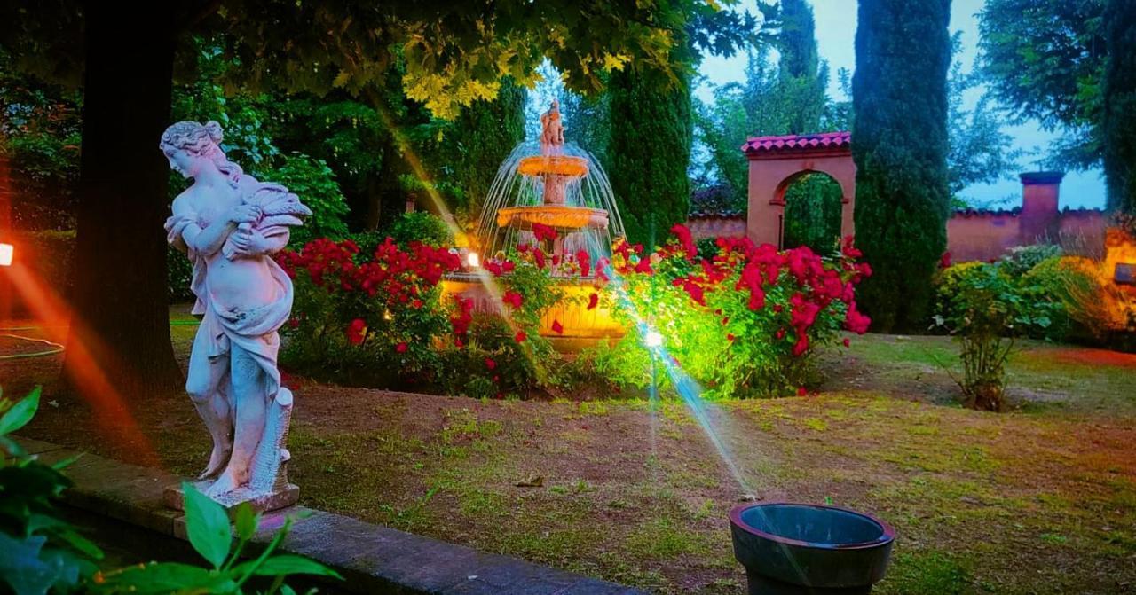Cascina Corteprimavera, B&B Del Baliot Passirano Bagian luar foto