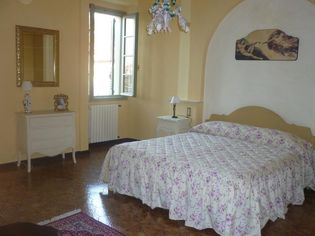 Cascina Corteprimavera, B&B Del Baliot Passirano Ruang foto